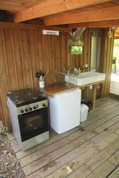 Cabane Au Coeur De La Foret Des Landes De Gascogne Belin-Beliet Exteriör bild